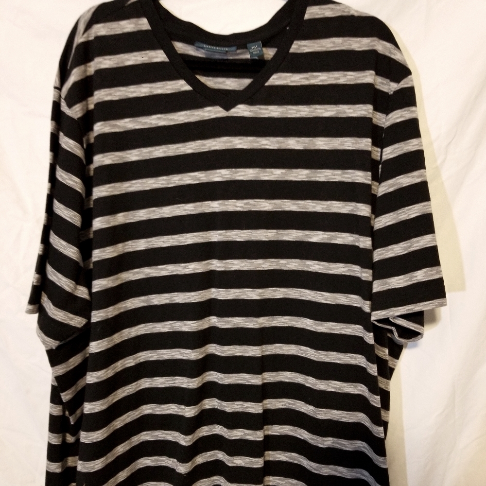 Perry Ellis - Picture 1 of 2